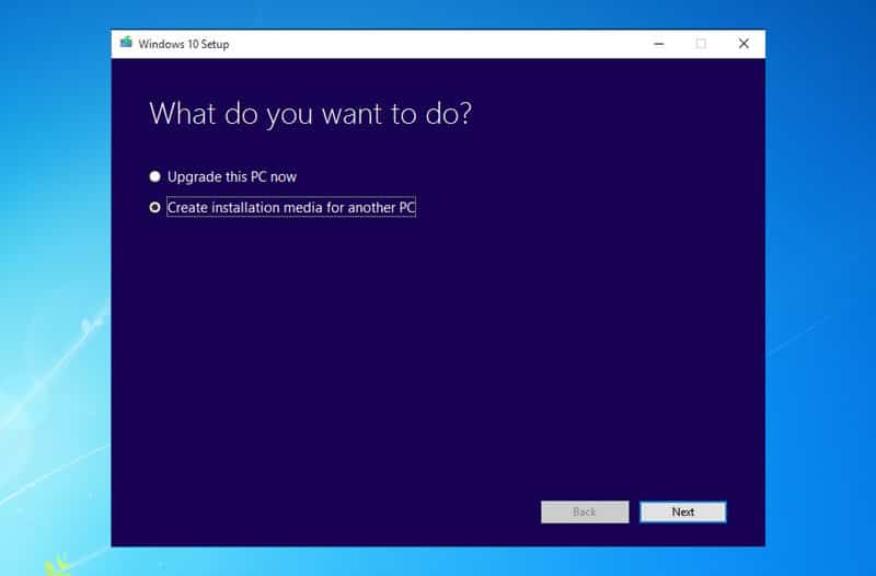 Windows 10 creates the installation media for another PC - How To Legally Download Windows 10, 8 ISO for Free